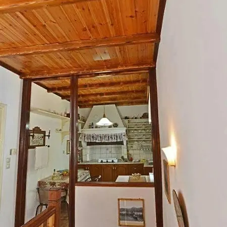 Feriehus Traditional House In Panagia Village