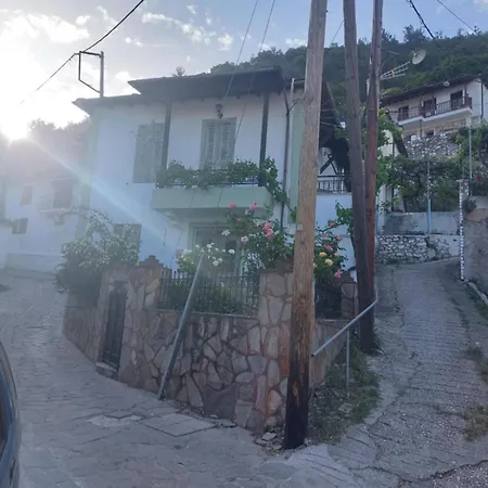 Feriehus Traditional House In Panagia Village *